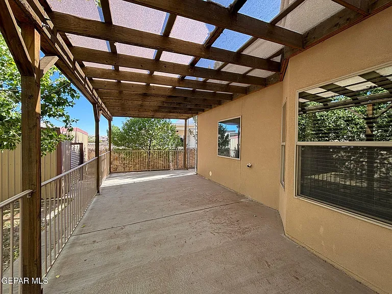 5724 Valley Lilac Ln — Photo 44