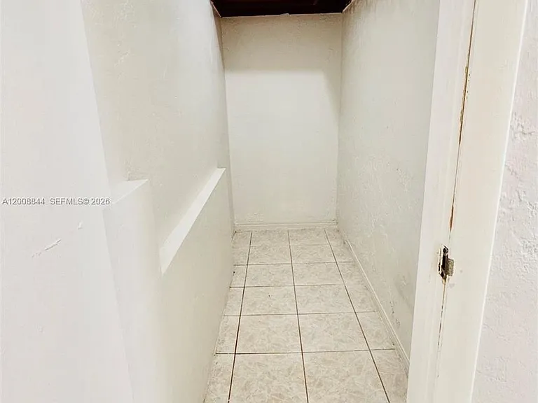 505 S Ocean Dr #A1 — Photo 3