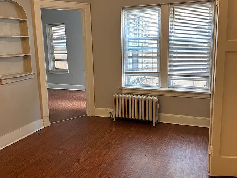 1521 N Franklin Pl — Photo 16