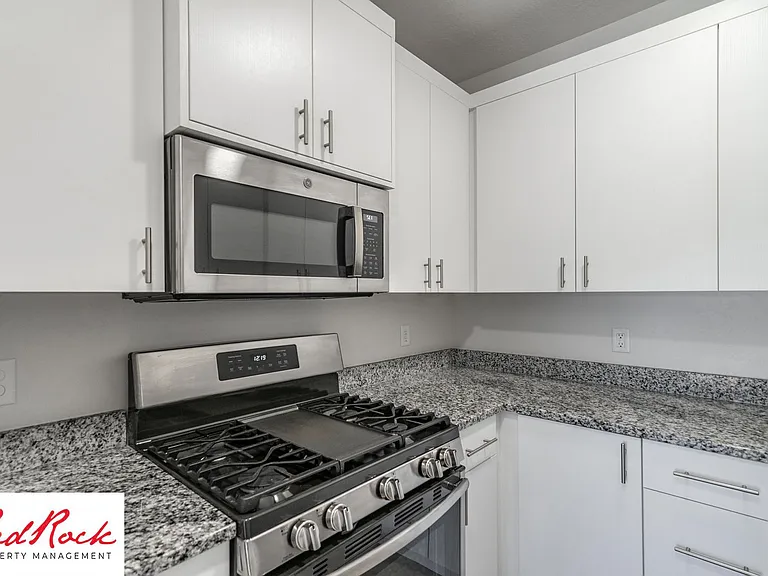 1005 N Tortoise Rock Dr #17 — Photo 23