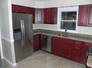 122 Brooklawn Dr, Willingboro, NJ 08046