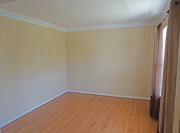 4th image of 8033 Heavenly Valley Dr