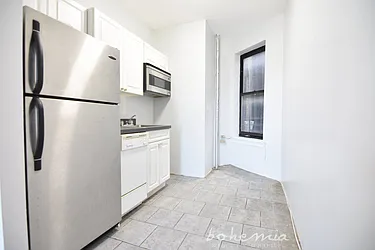 Rented by Bohemia Realty Group