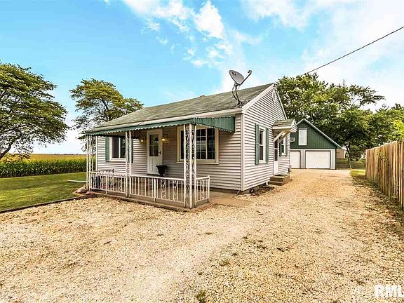 2nd image of 406 N Hickory St
