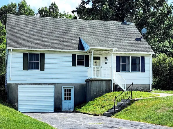 390 Old Waynesboro Rd, Fairfield, PA 17320