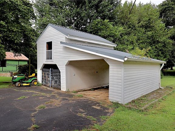 5th image of 10021 Lavonia Rd