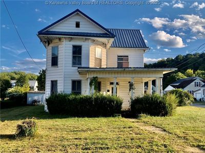310 Bridge St, Ripley, WV, 25271