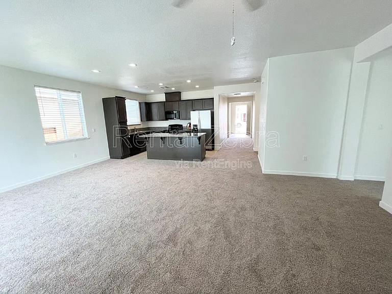 165 Squaw Valley Dr — Photo 9