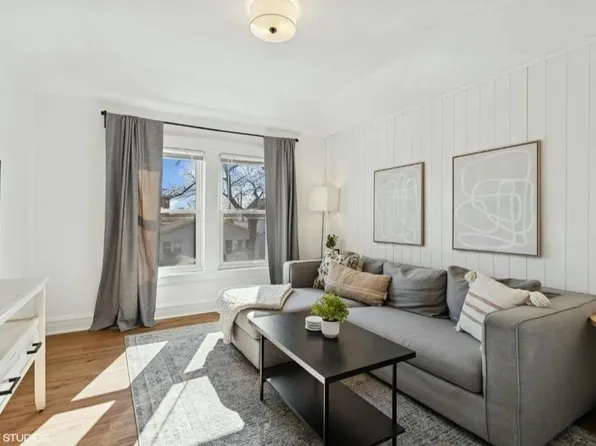 3628 N Christiana Ave #2, Chicago, IL 60618