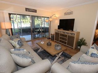 820 Ketch Dr APT 2, Naples, FL 34103