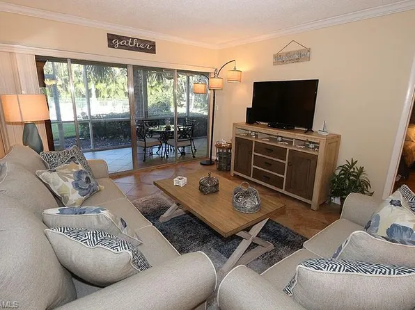 820 Ketch Dr, Naples, FL