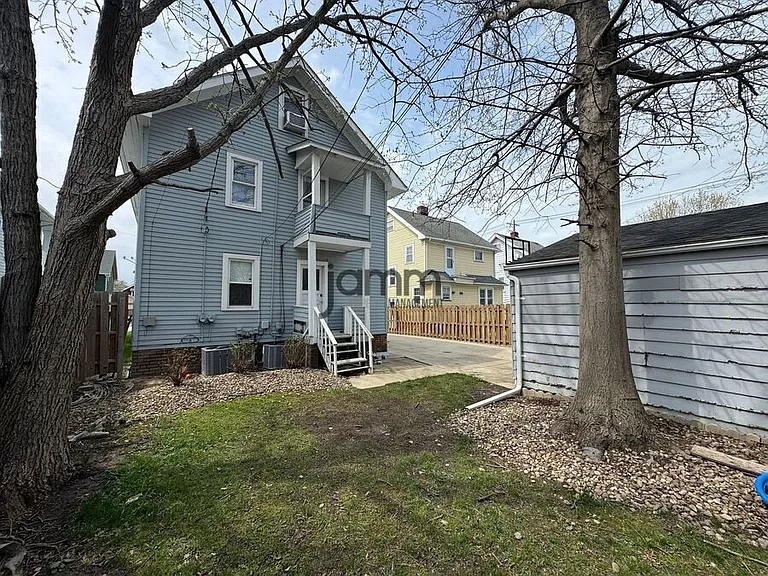 2121 Wyandotte Ave #2123 — Photo 23