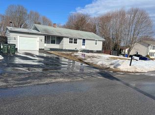 31 Farmer St, Manchester, NH 03104