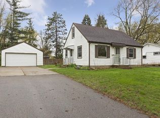 2413 70th St W, Richfield, MN 55423