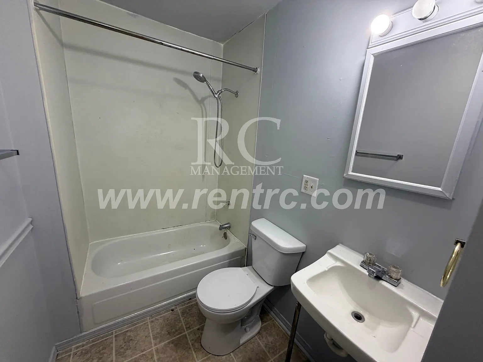 2 bed, 864 sqft, $850 — Photo 4