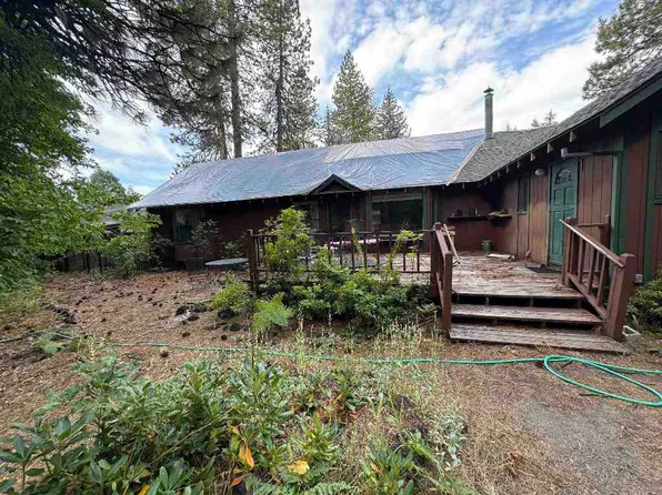 400 Grove Ave, McCloud, CA 96057