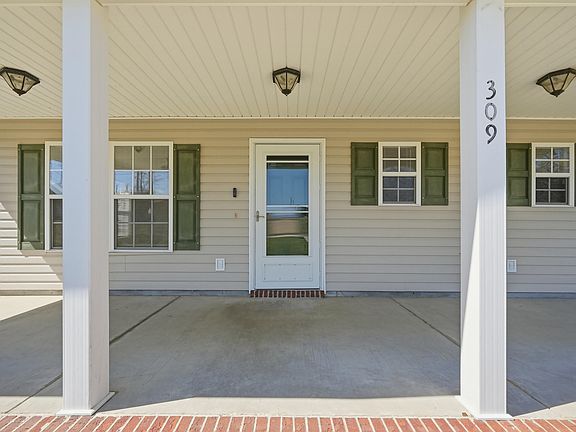 4th image of 309 N Rangeline St