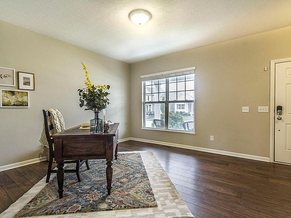 4th image of 6108 Dajana Dr