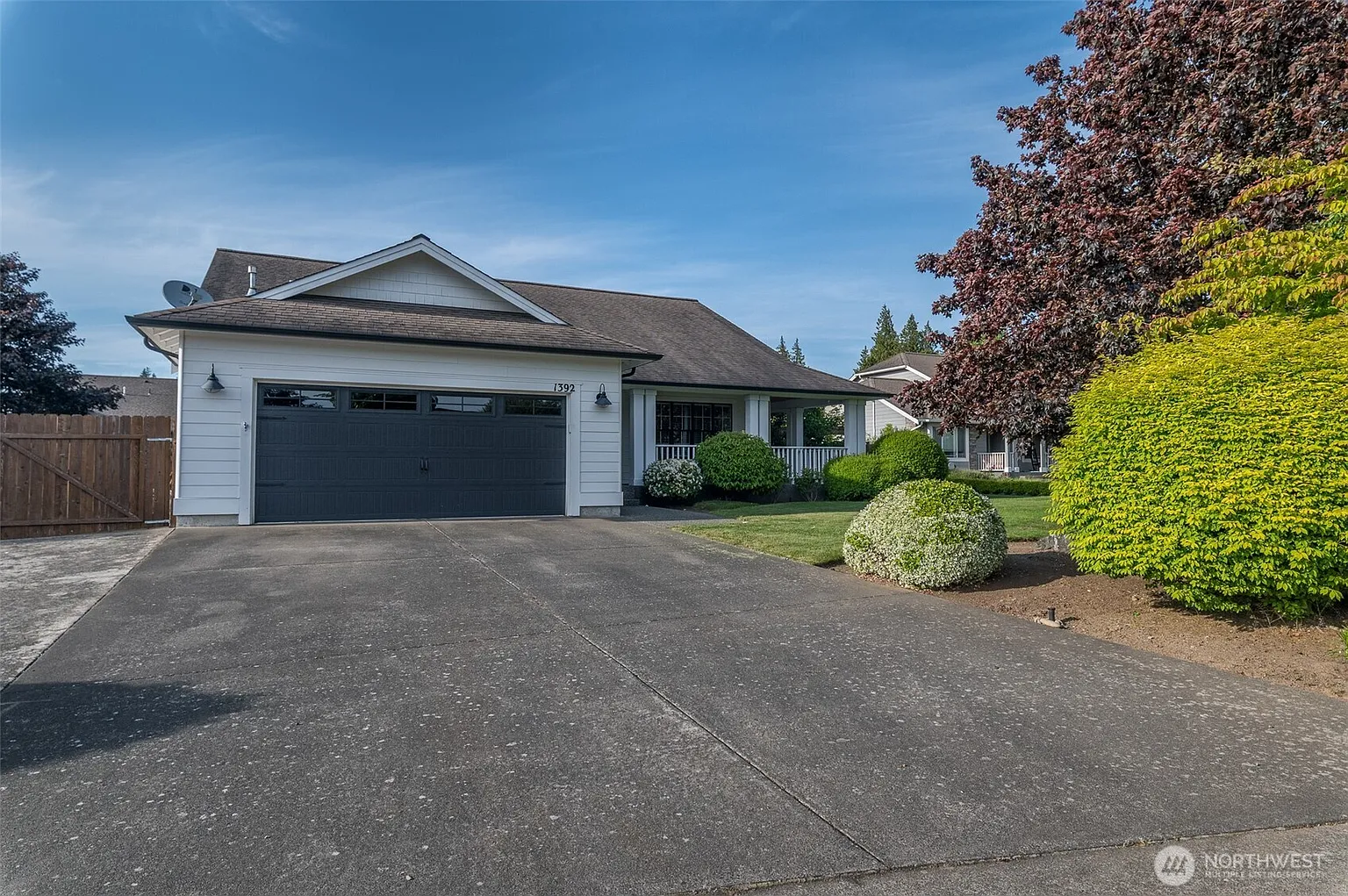 1392 Myers Drive photo 1
