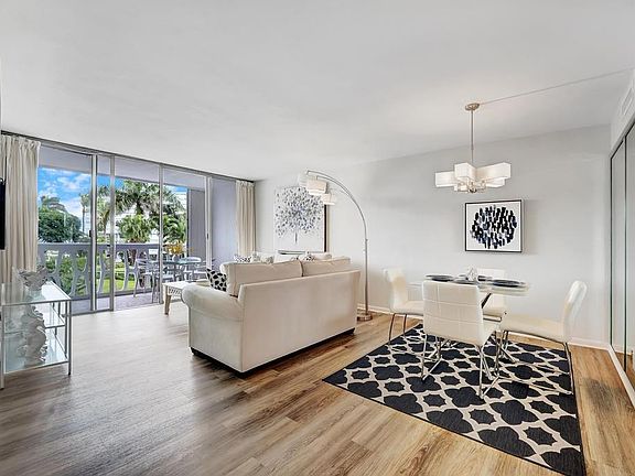 4th image of 2505 S Ocean 3090 Boulevard #309