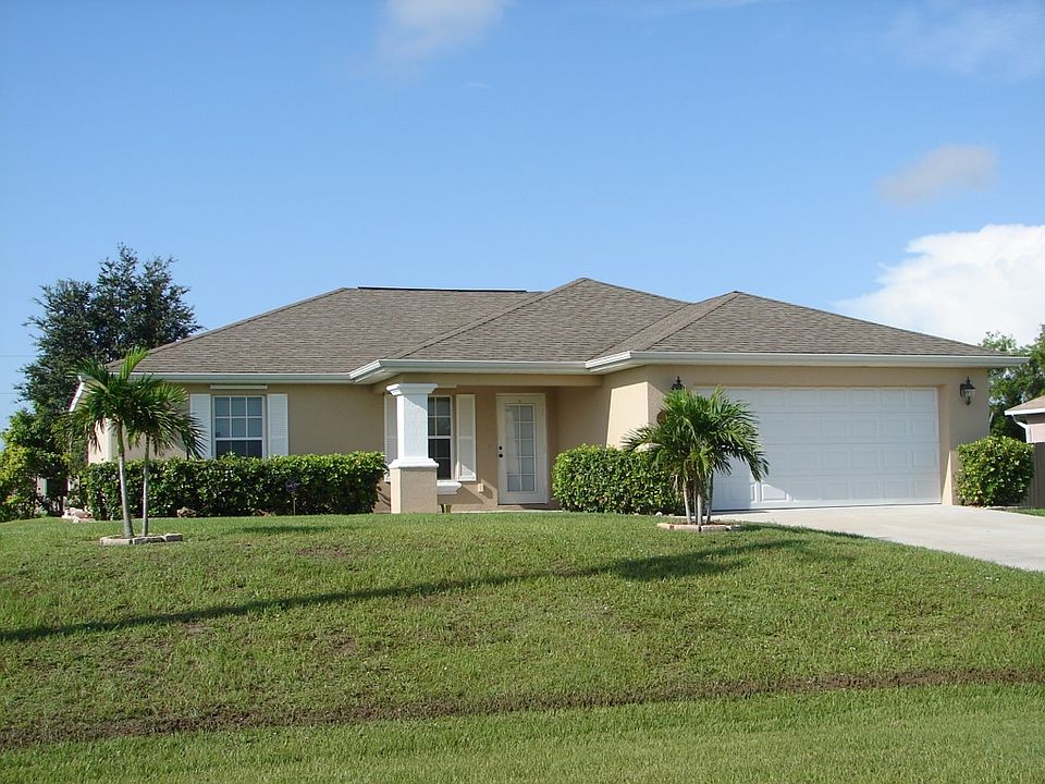 1st image of 210 NW 26th St