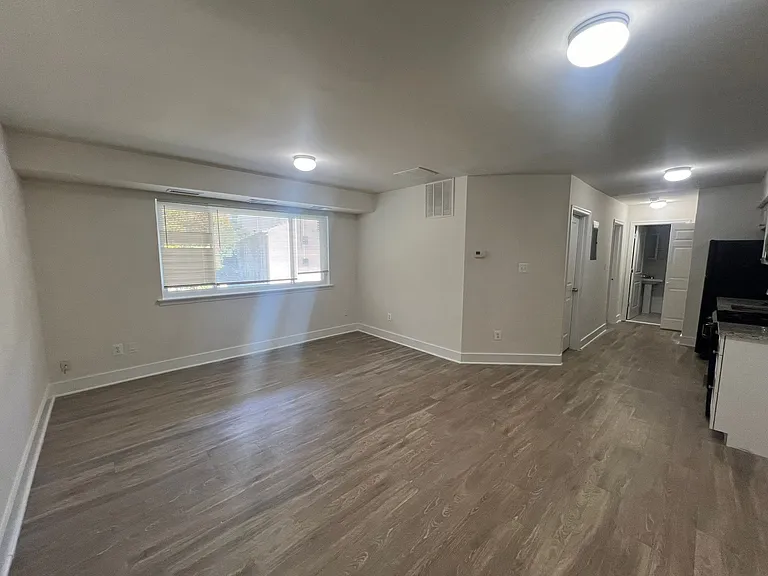 5225 Marlboro Pike, SUNCREST FLATS — Photo 6