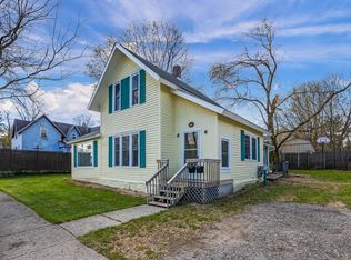 617 S Chestnut St, Reed City, MI 49677