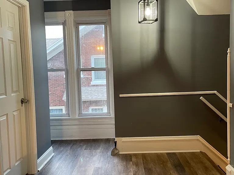 826 Duncan Ave — Photo 7