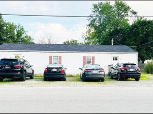 15 W Washburn St, New London, OH 44851