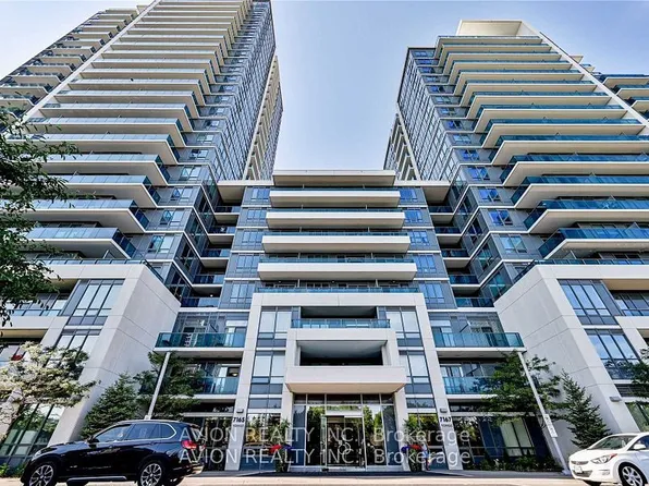 7167 Yonge St, Markham, ON
