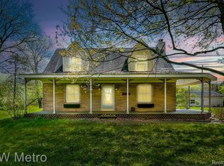 2320 E Commerce St, Milford, MI