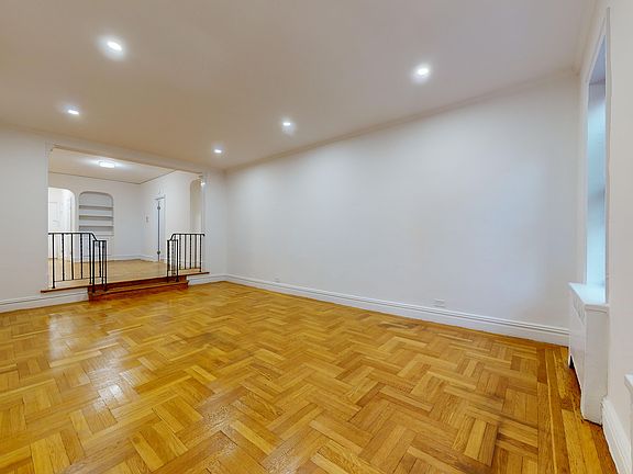 2nd image of 675 Walton Ave APT 2H