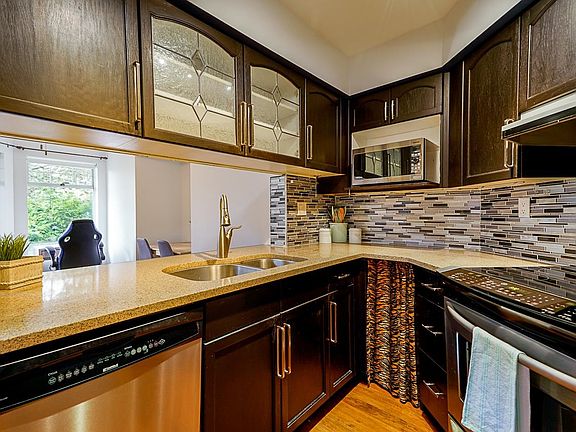 5th image of 74 Miner St #215