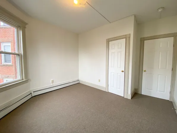 31-33 Bond St / Rosario Properties, LLC