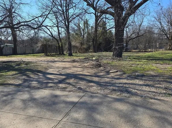 2115 S Denley Dr, Dallas, TX 75216