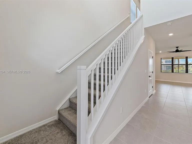 4470 Waterside Dr — Photo 5