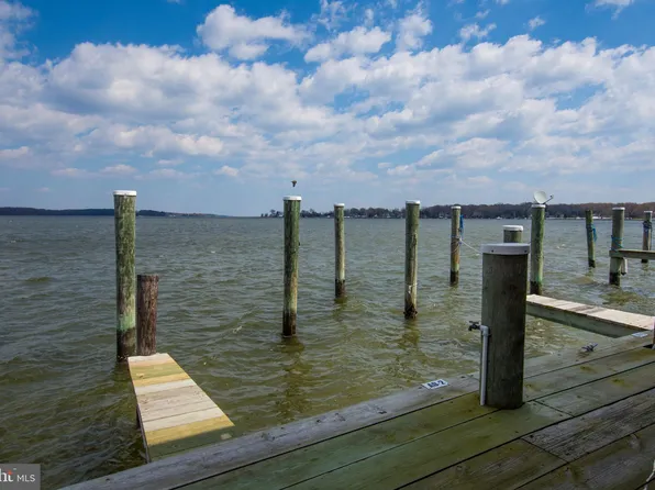 Riverside Dr #A02, Galesville, MD 20765