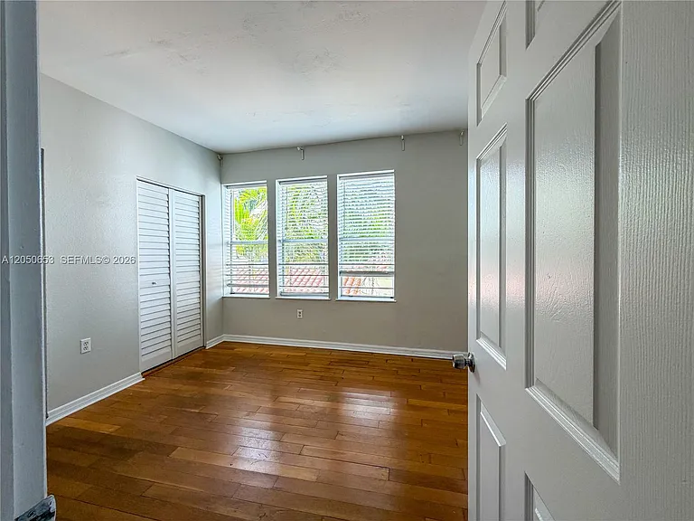 1027 Pennsylvania Ave #303 — Photo 16