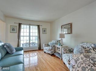 13302 Country Ridge Dr, Germantown, MD 20874