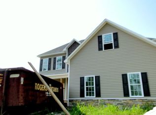 Mayberry Ln, Richlands, NC 28574