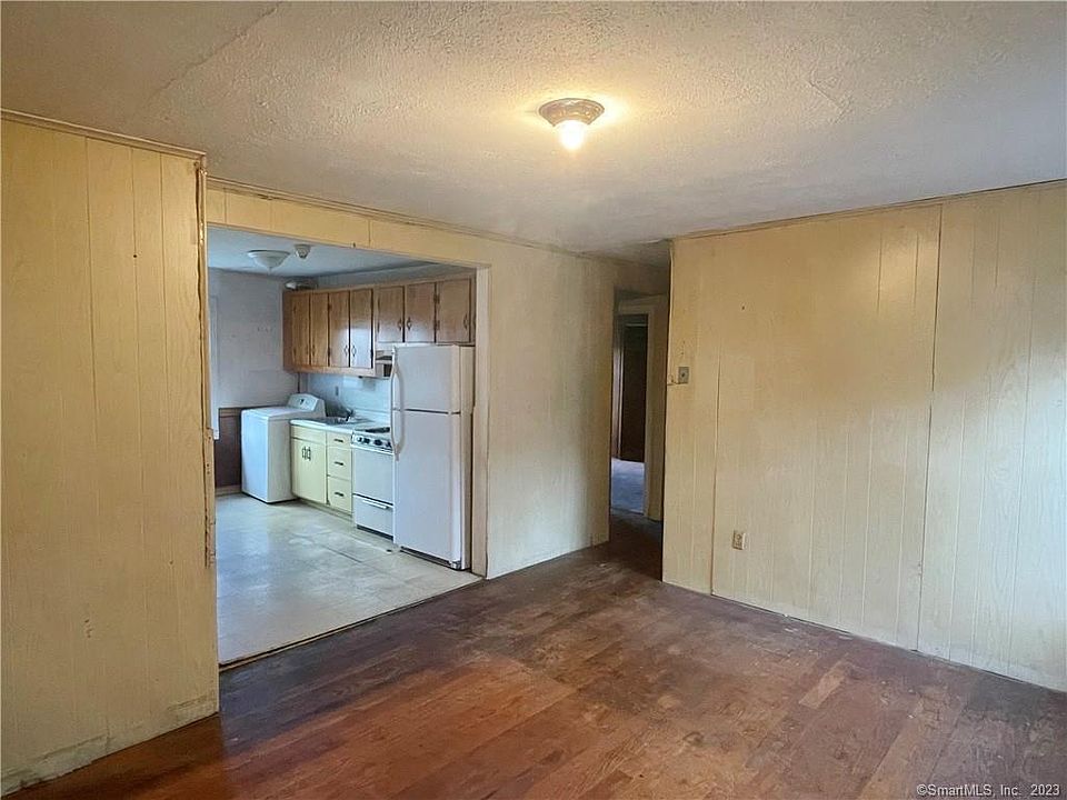 Success Village Apts Co-Op - 744 Canaan Rd Bridgeport CT | Zillow