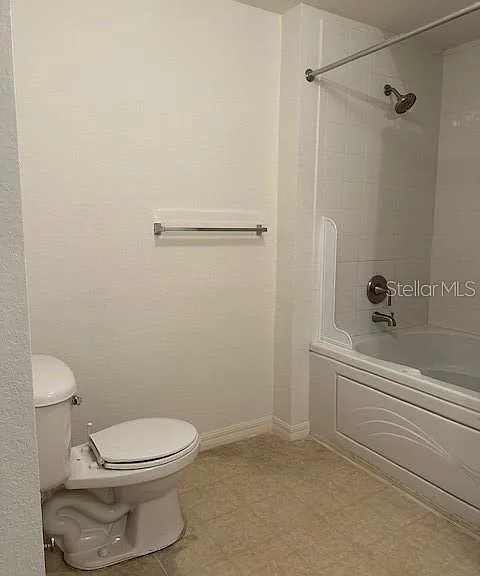 2290 San Vital Dr #104 — Photo 16