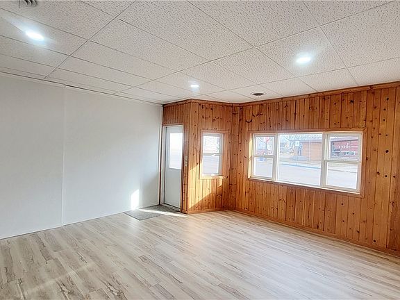 4th image of 220 Main Street #1
