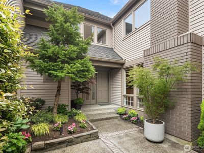 1732 Bellevue Way NE, Bellevue, WA, 98004