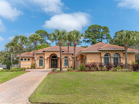 3rd image of 1530 Glenlake Cir