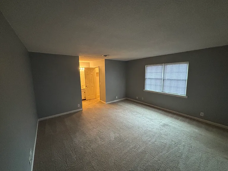 4001 Anderson Rd #C115 — Photo 7