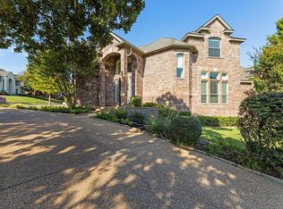 3522 Windsor Forest Dr, Grapevine, TX 76051