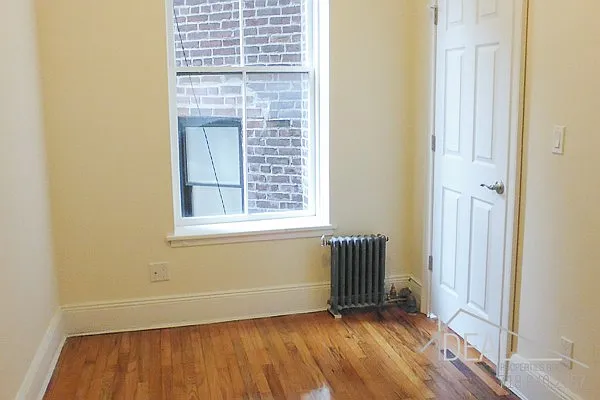 Rented by Ideal Properties Group | media 16