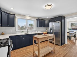 487 Gray Road, North Yarmouth, ME 04097