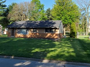 W238N6449 Elmwood Ave, Sussex, WI 53089